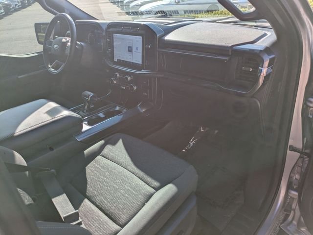Used 2022 Silver Ford XLT image 28
