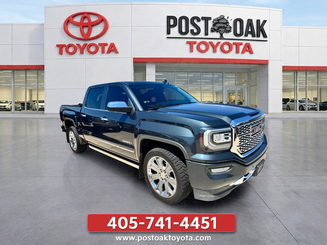 2017 GMC Sierra 4WD Crew Cab Short Box's photo