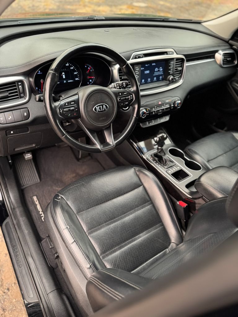 Used 2017 Ebony Black Kia EX image 38