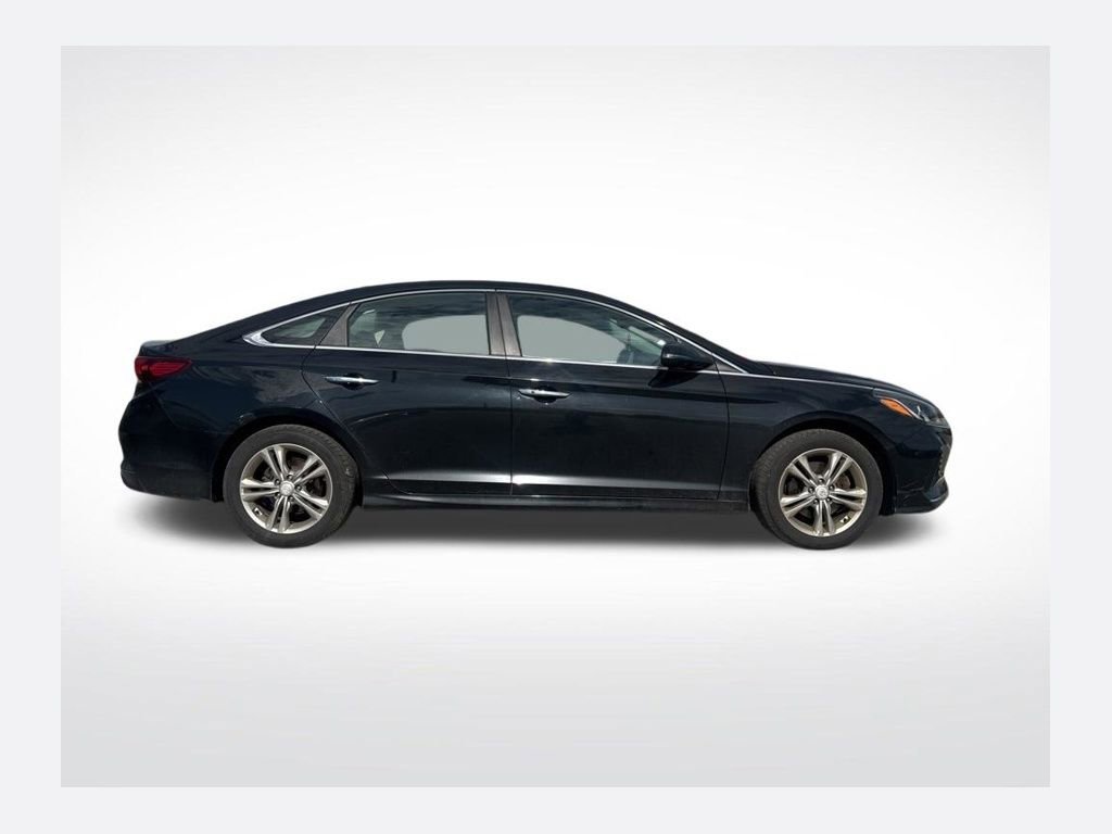 2018 Hyundai Sonata SEL's photo
