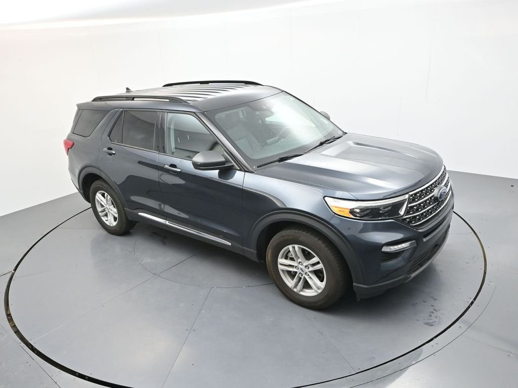 Used 2023 Blue Metallic Ford XLT image 21