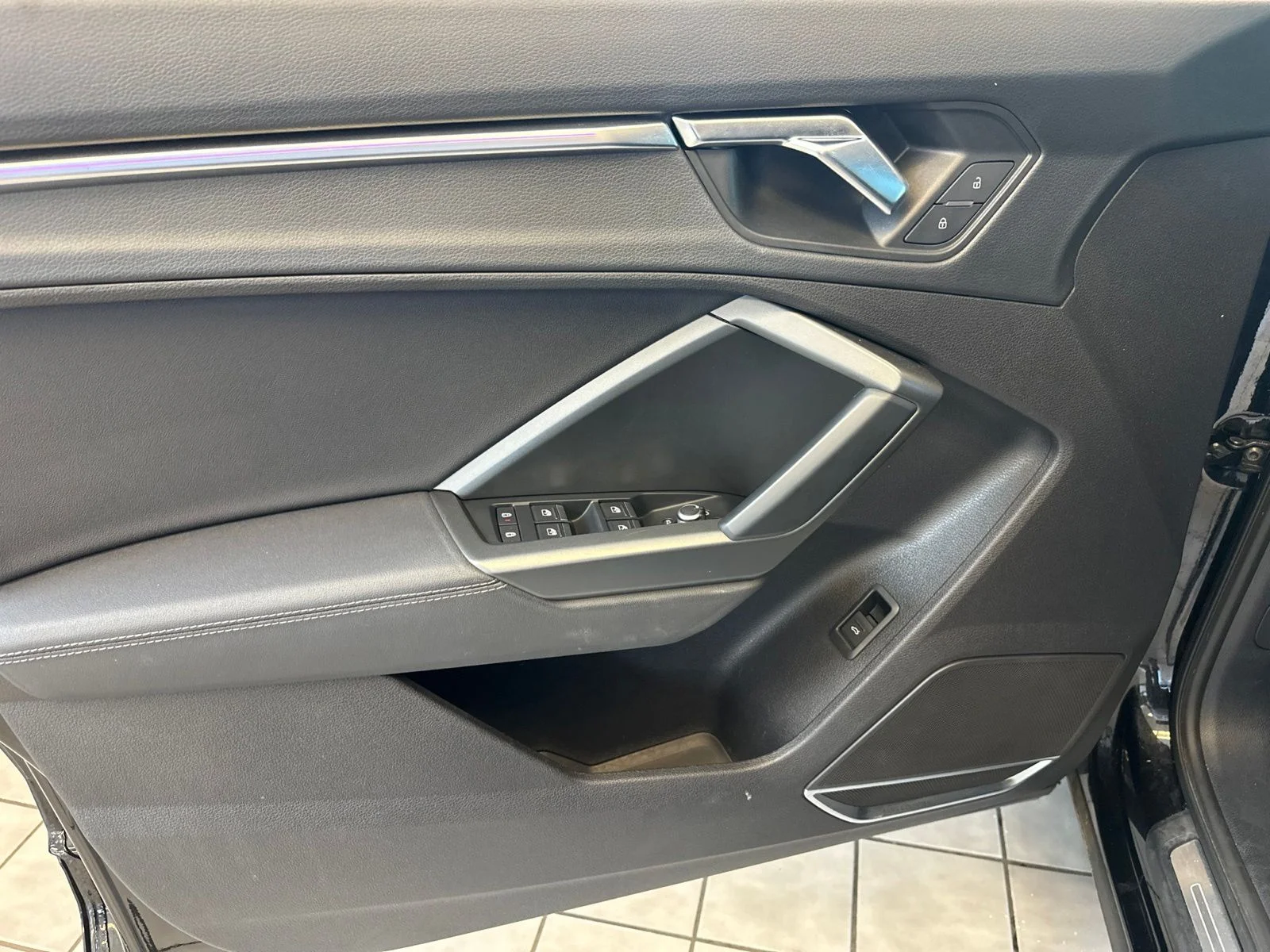 Used 2020 Mythos Black Metallic Audi Prestige S line image 30
