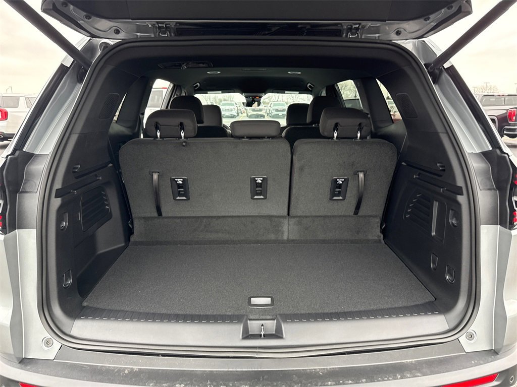 2026 GMC ACADIA - Image 33