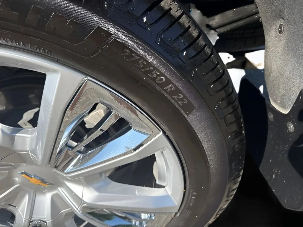 Used 2023 Black Chevrolet High Country image 38
