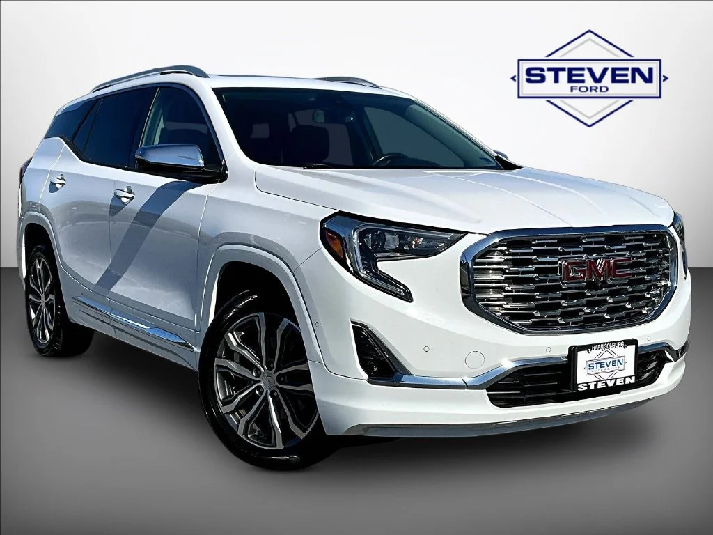 Used 2018 Summit White GMC Denali image 1