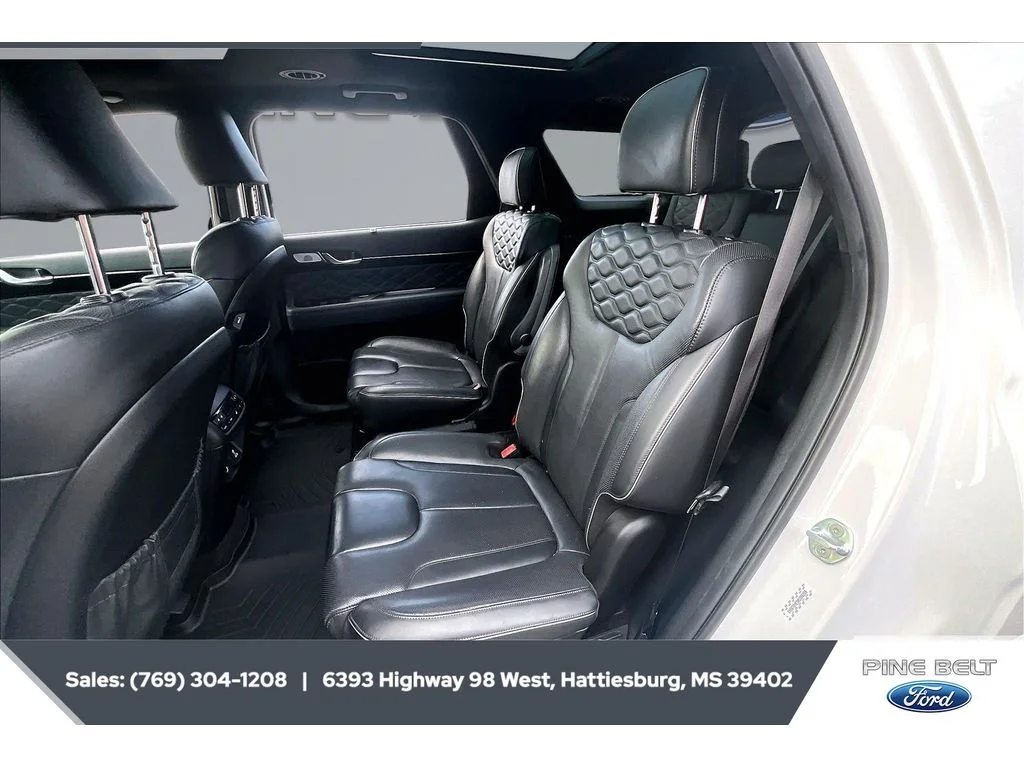 Used 2022 Hyper White Hyundai Calligraphy image 19