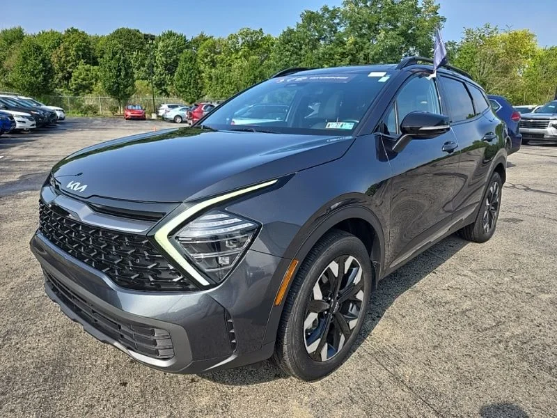 Used 2024 Gray Kia X-Line image 4