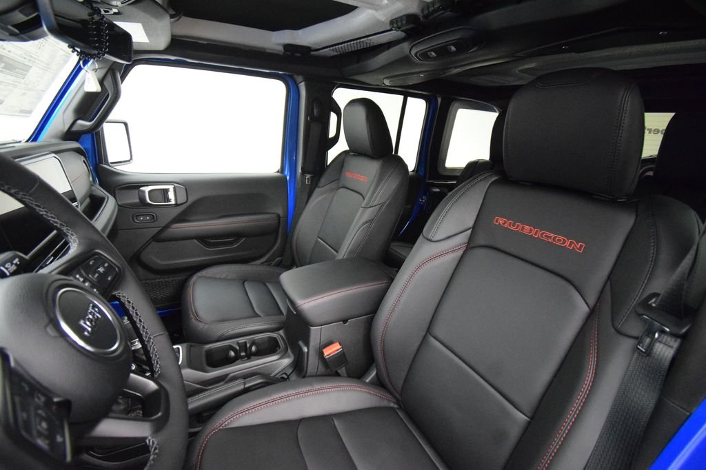 New 2026 Hydro Blue Pearlcoat Jeep Rubicon X image 33