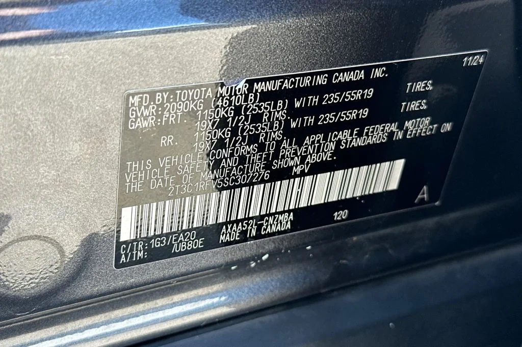 2025 Toyota RAV4 XLE Premium - Photo 34