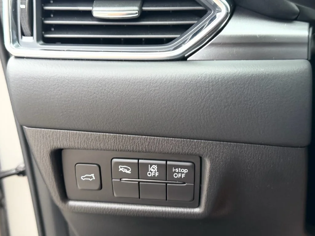 Used 2025 Silver Mazda 2.5 S Preferred Package image 26
