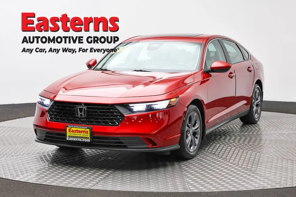 Used 2023 Red Honda EX image 1