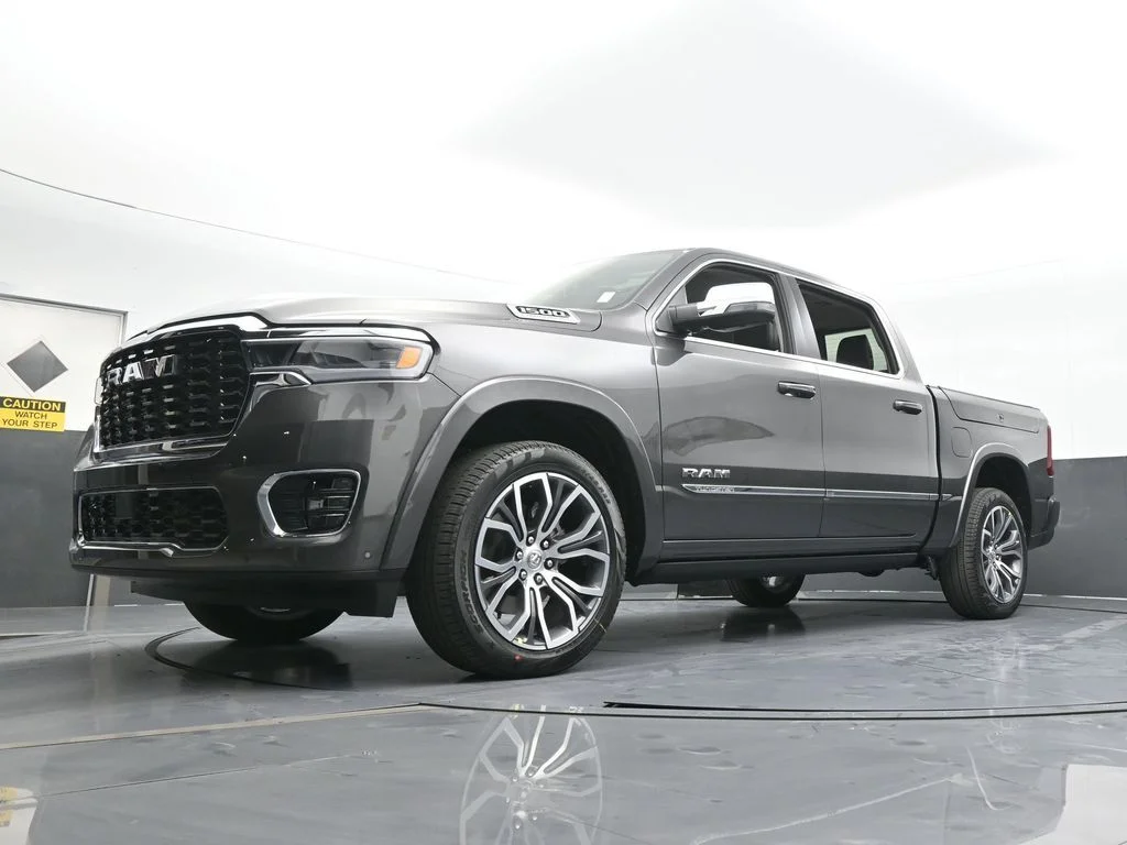 New 2026 Granite Crystal Metallic Clear-Coat Exterior Paint RAM Tungsten image 61