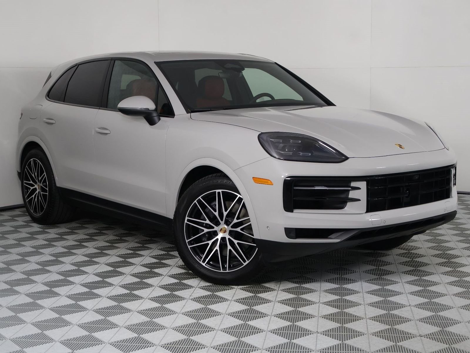 New 2026 Chalk Porsche  image 9