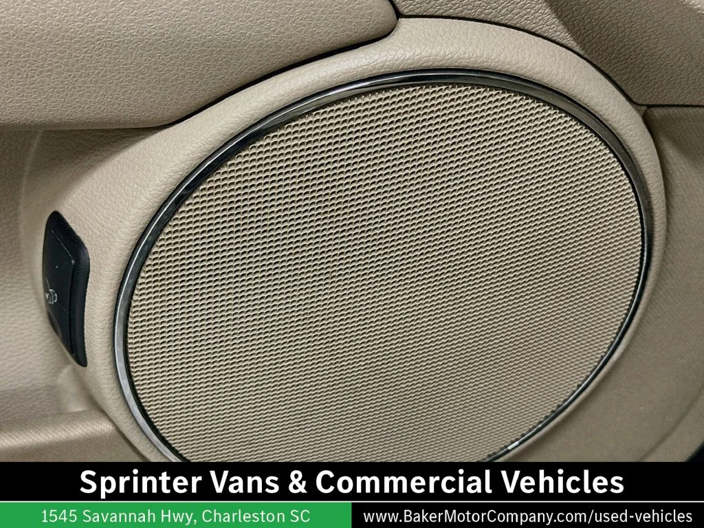 Used 2011 Black Mercedes-Benz C 300 image 18