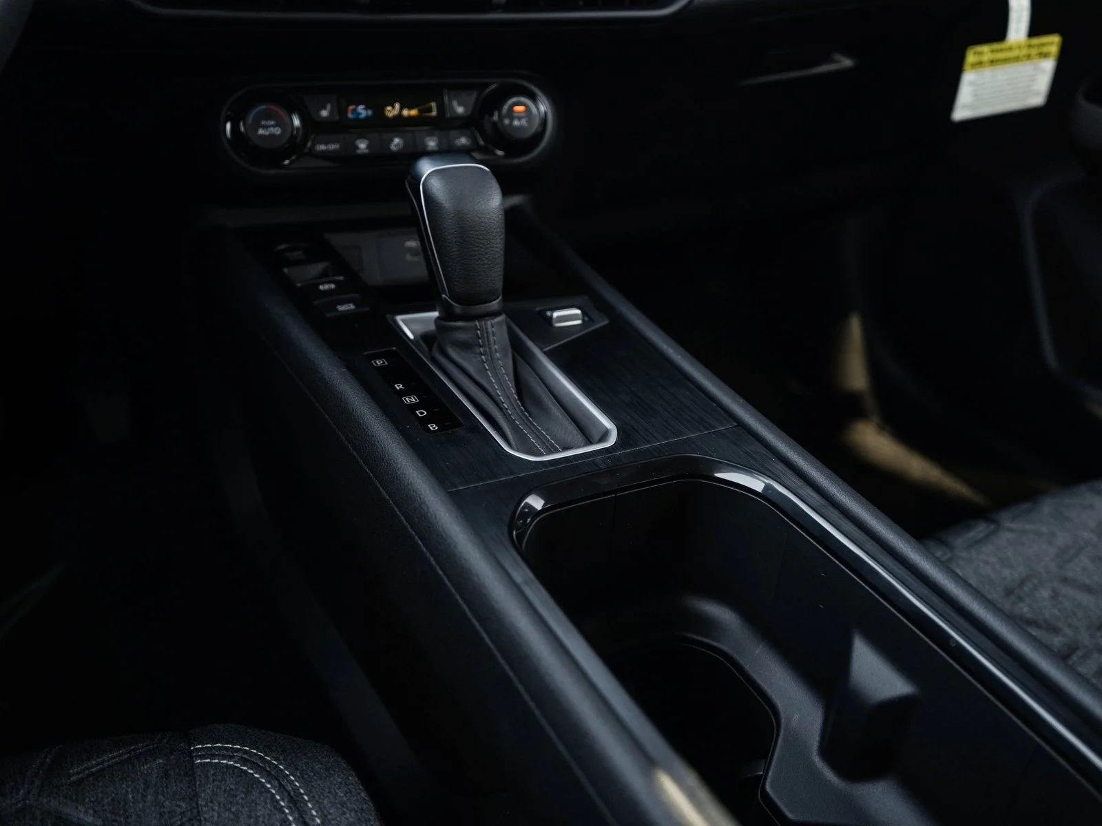 New 2027 Gun Metallic Nissan SV image 25