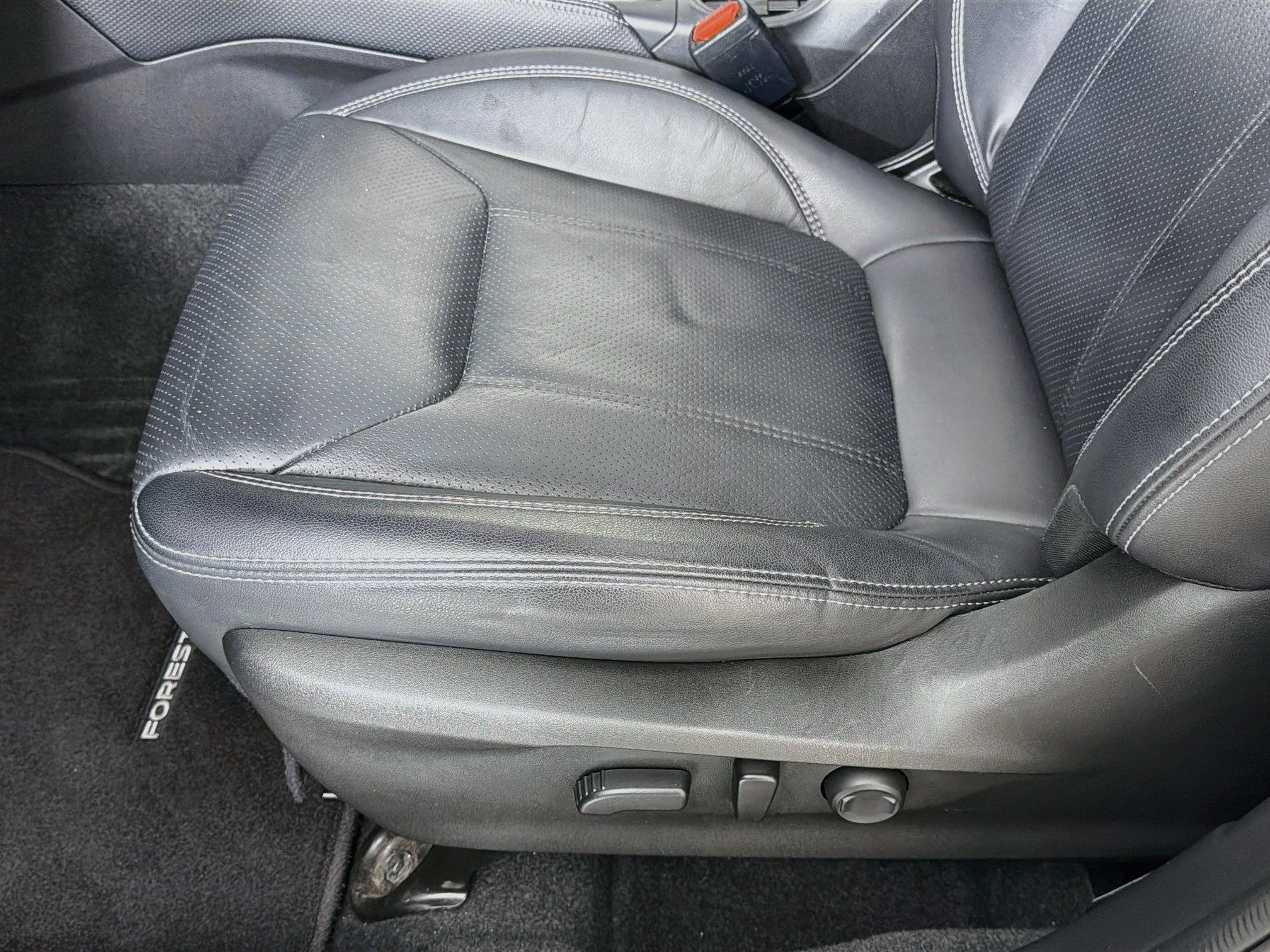 Used 2023 Magnetite Gray Metallic Subaru Limited image 20