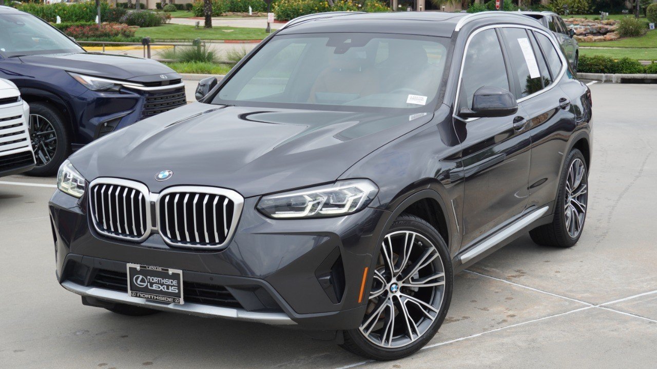 2022 BMW X3 sDrive30i's photo