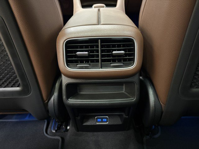 New 2026 MANUFAKTUR Alpine Grey Mercedes-Benz  image 49