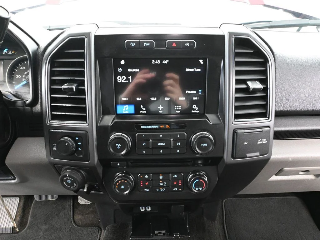 Used 2018 Red Ford XLT image 35