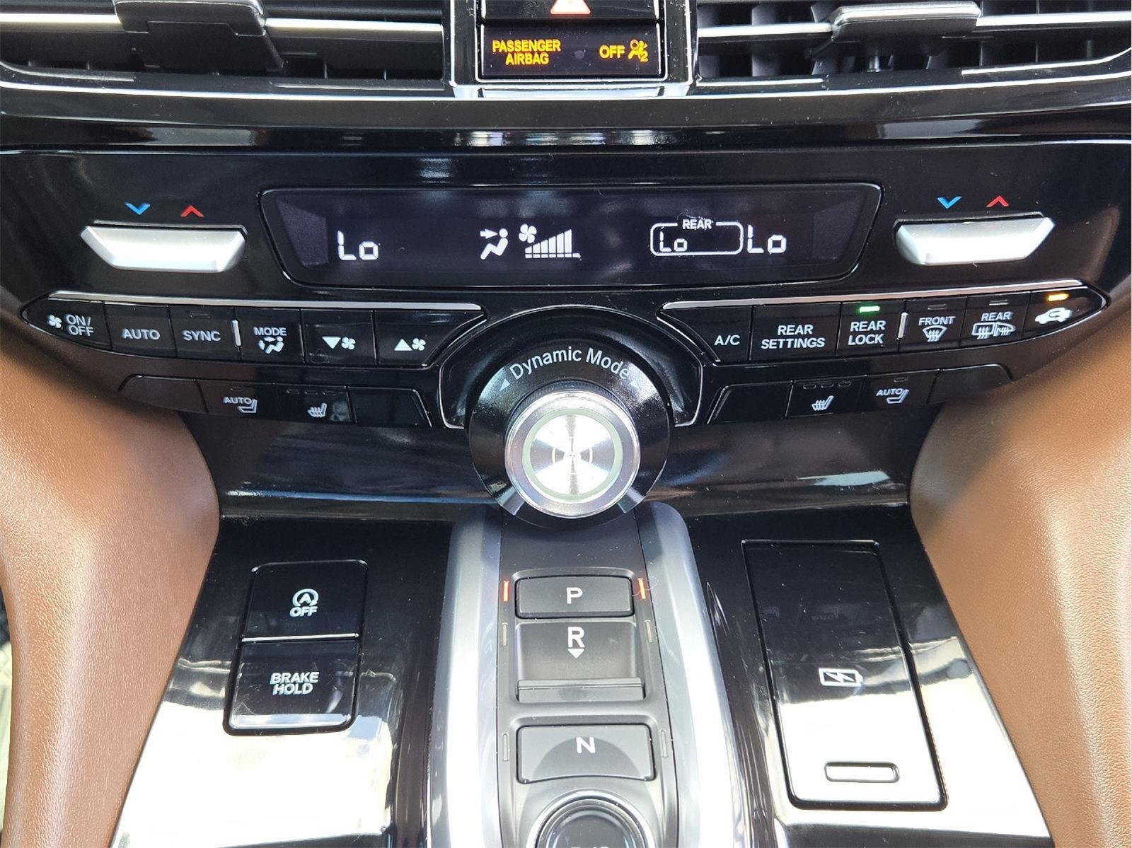 Used 2024 Liquid Carbon Metallic Acura w/Tech image 17