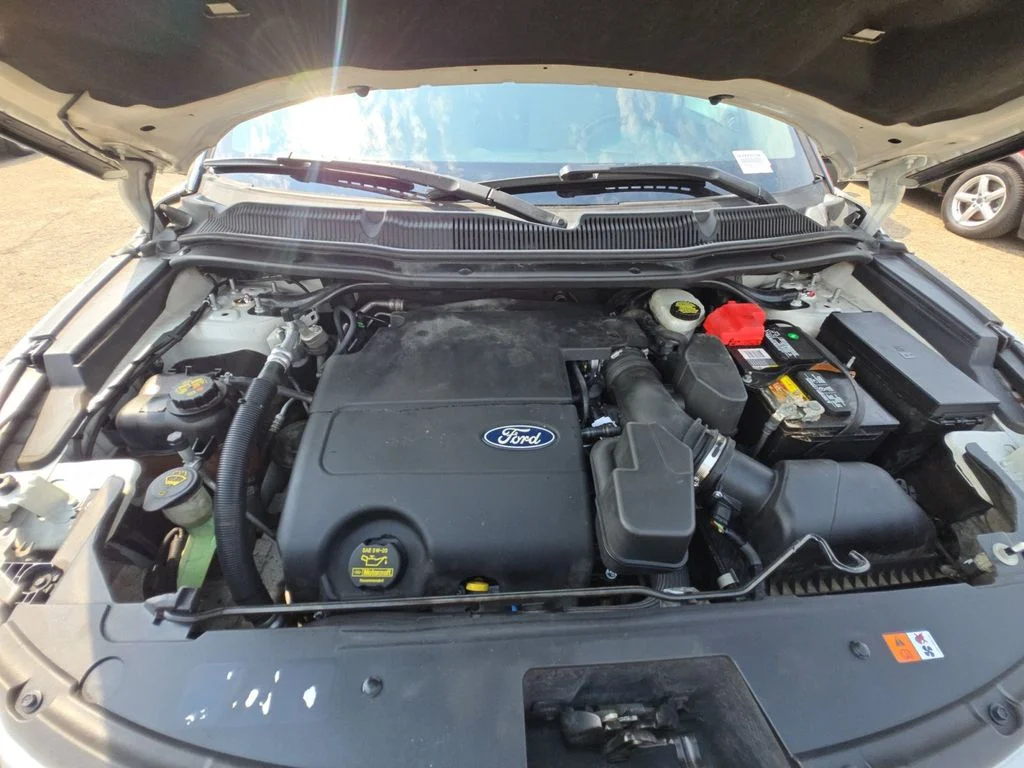 Used 2012 White Ford XLT image 24