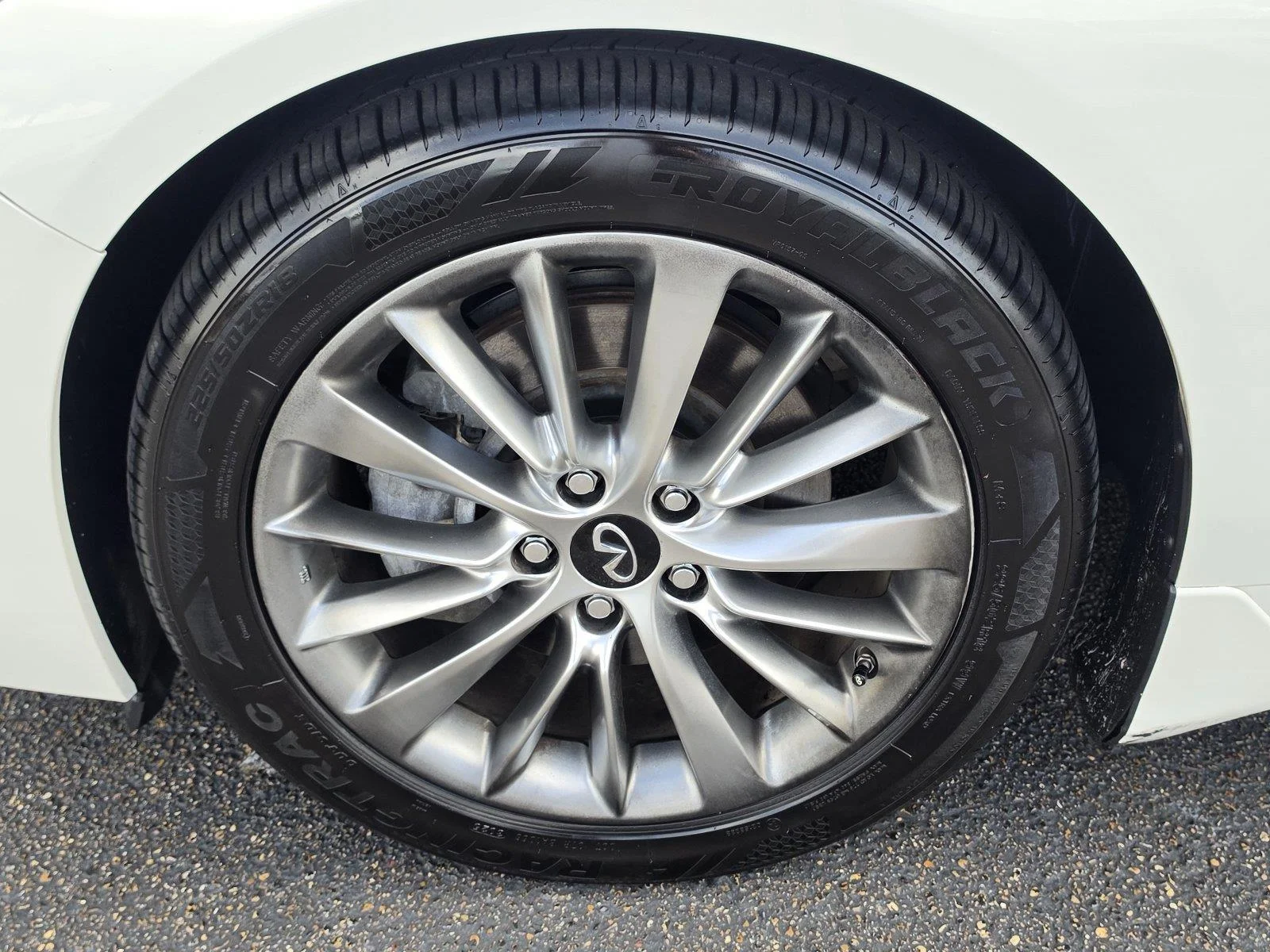 Used 2020 Pure White INFINITI 3.0t LUXE image 41