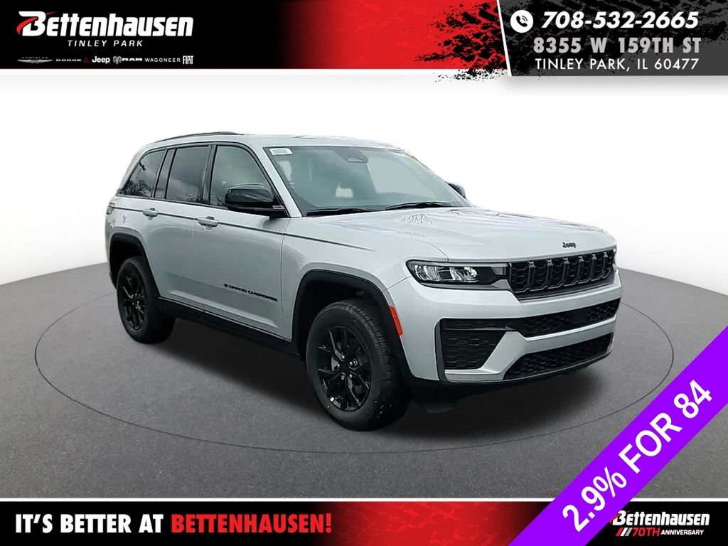 New 2026 Silver Zynith Exterior Paint Jeep Altitude image 3