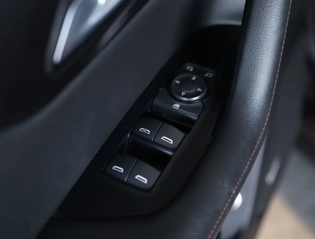 Used 2020 Midnight Blue Metallic Chevrolet RS image 27