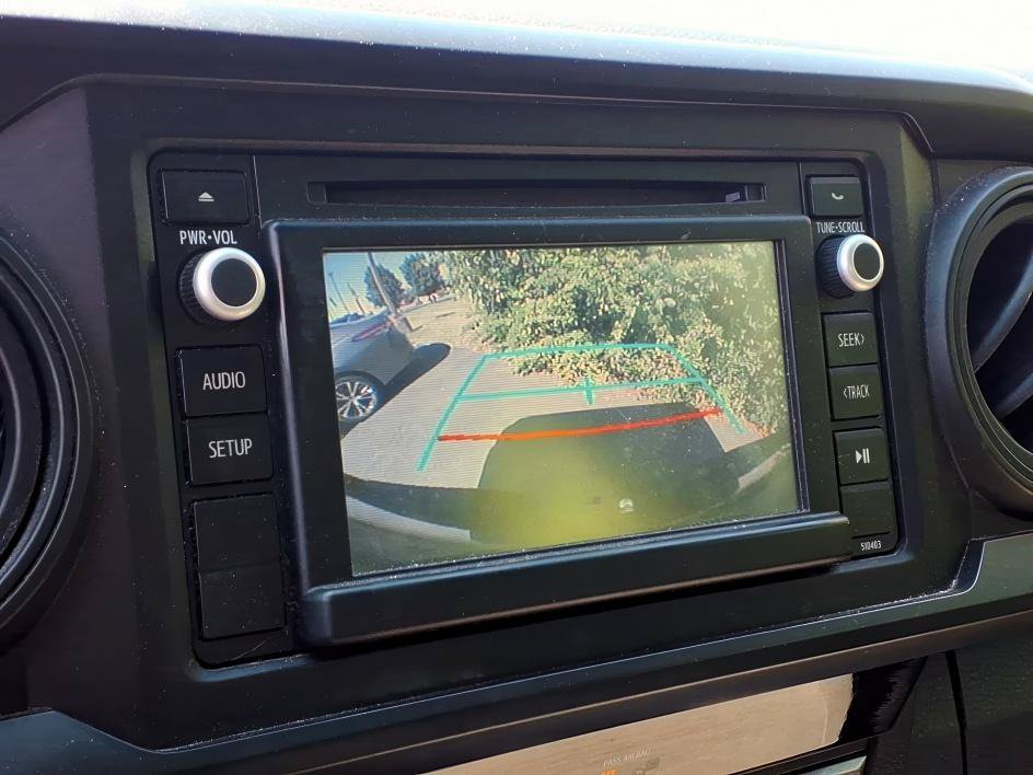 Used 2018 Midnight Black Metallic Toyota SR image 16