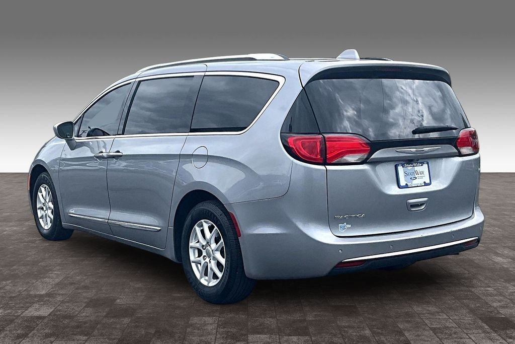 Used 2020 Billet Silver Metallic Clearcoat Chrysler Touring L image 26
