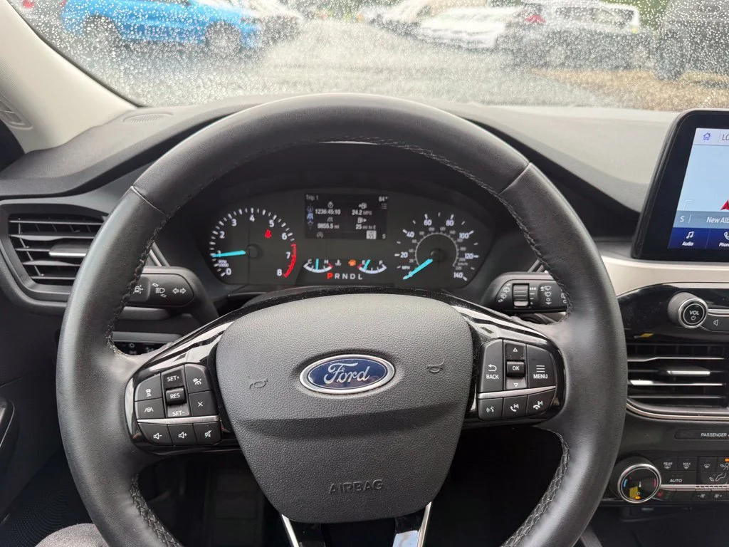 Certified Used 2022 Gray Ford SE image 22