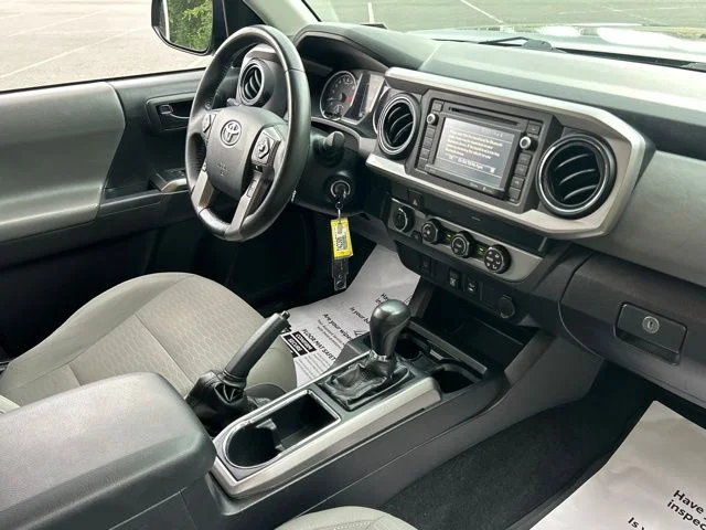 Used 2019 Gray Toyota SR5 image 34