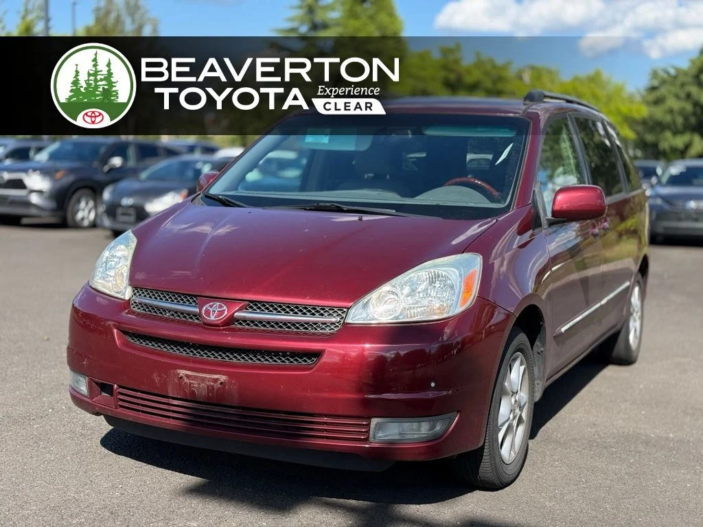 2005 Toyota Sienna's photo