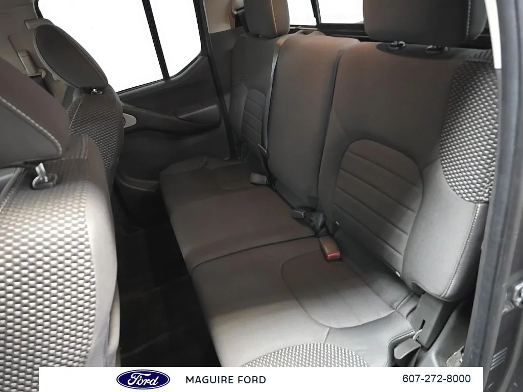 Used 2018 Gray Nissan PRO-4X image 29