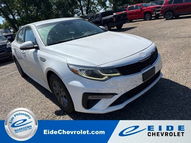 Used 2019 White Kia LX image 1