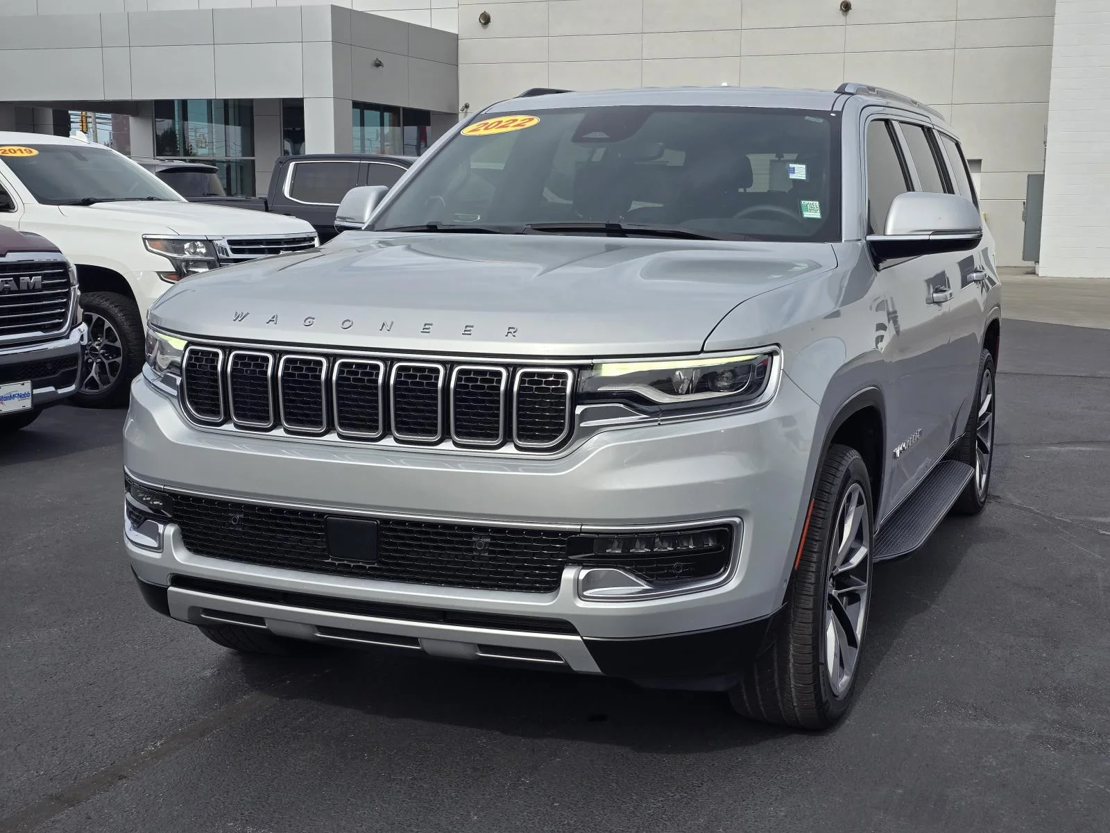 Used 2022 Silver Zynith Jeep Series II image 3