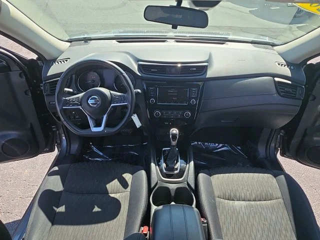 Used 2019 Gray Nissan S image 10