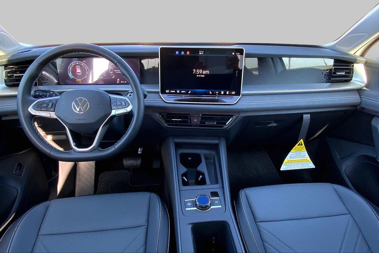 New 2026 Pure White Volkswagen SE image 5