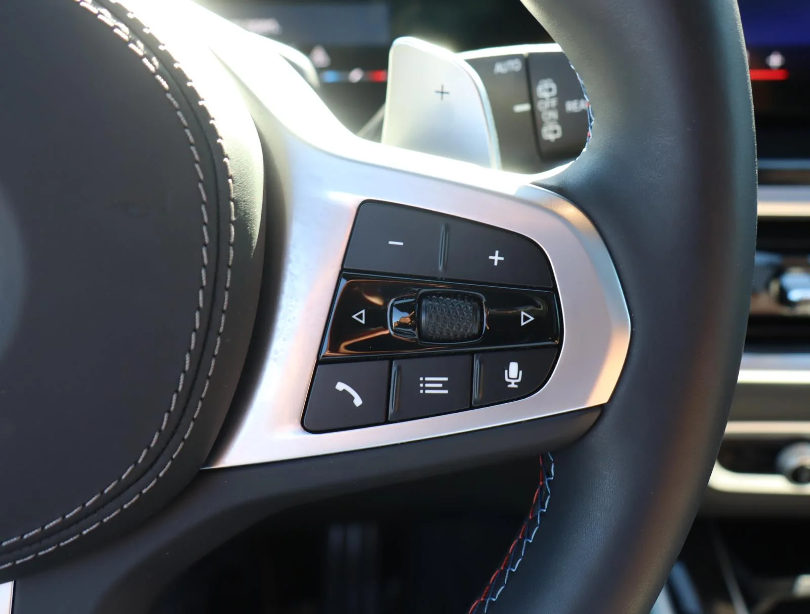 2025 BMW X7 M60i - Photo 23