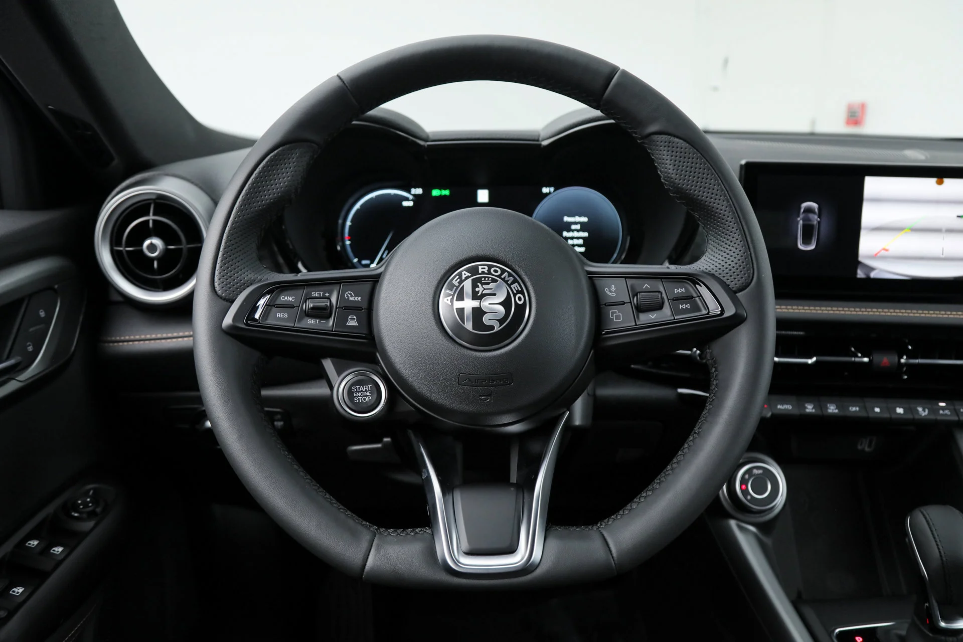 2025 Alfa Romeo Tonale Base - Photo 18