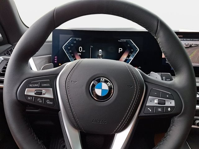 New 2026 Mineral White Metallic BMW xDrive40i image 17