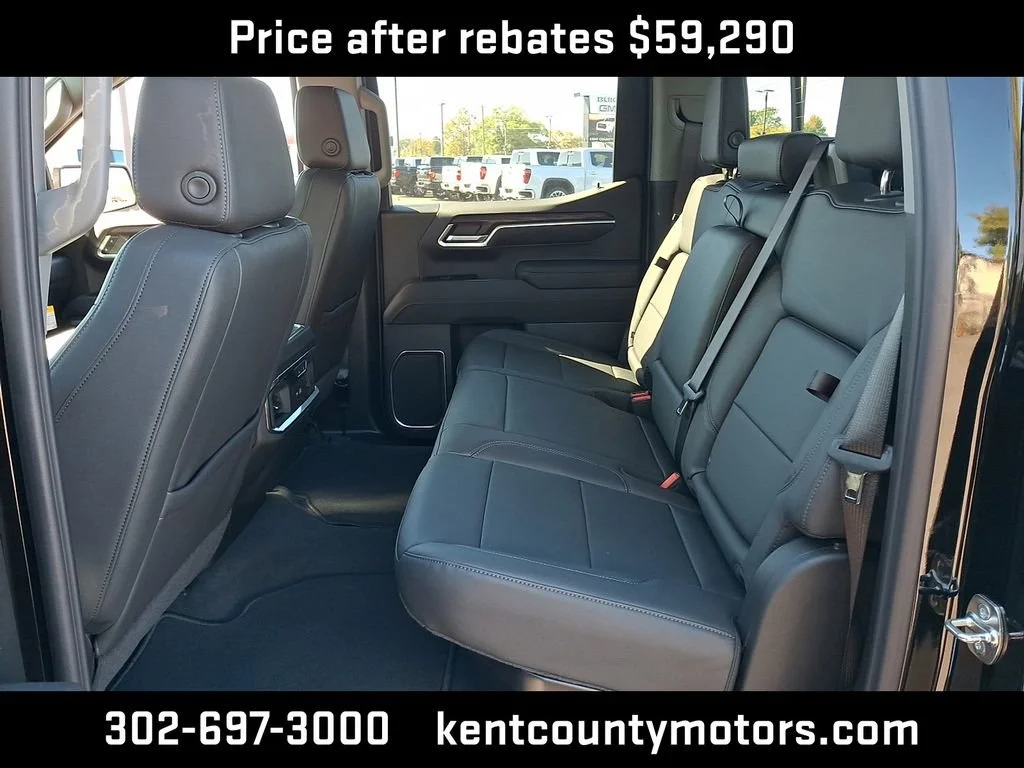 2026 GMC Sierra 1500 SLT - Photo 11
