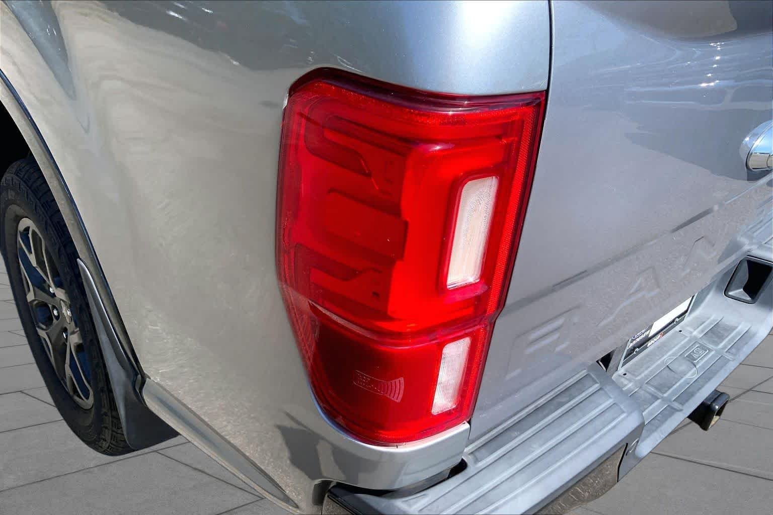 Used 2022 Iconic Silver Ford XLT image 27