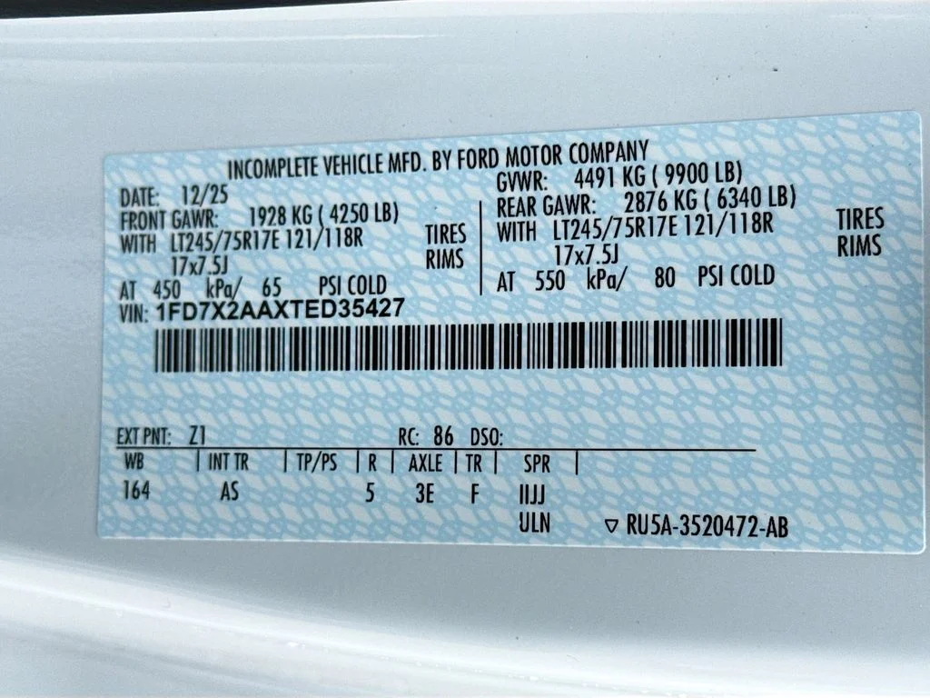 New 2026 Oxford White Ford XL image 29