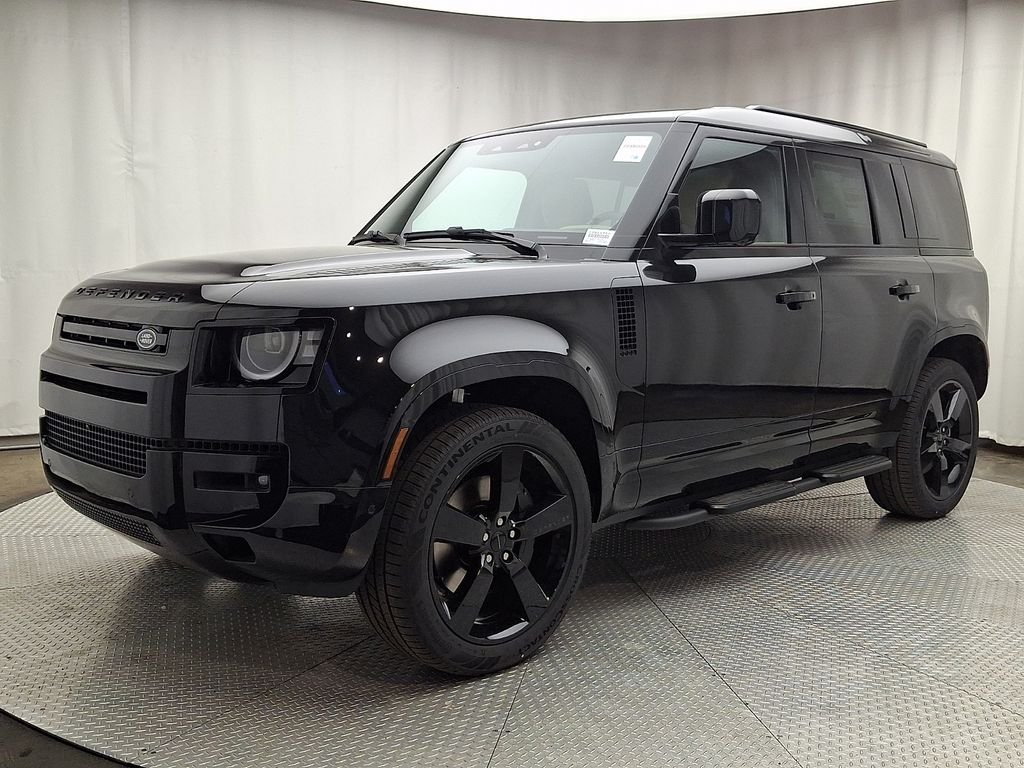 2026 Land Rover Defender 110 X-Dynamic SE P400's photo