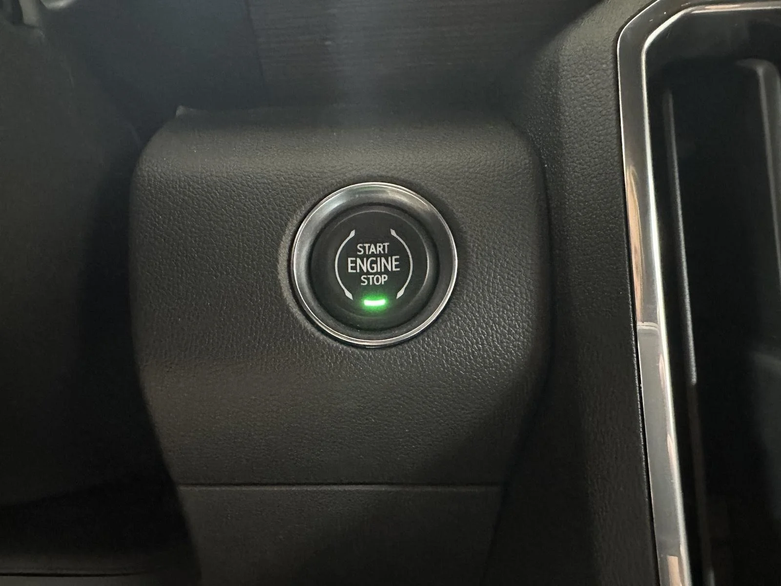 Used 2026 Summit White GMC Denali image 15