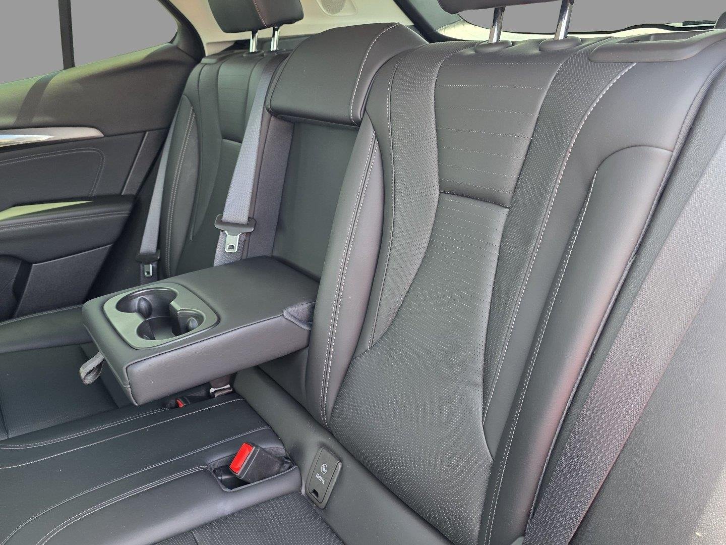 Used 2024 Ebony Twilight Metallic Buick Preferred image 29