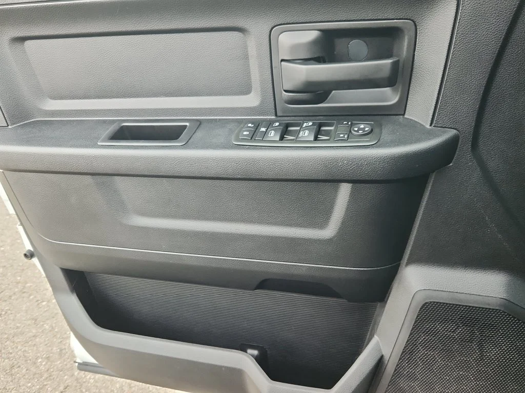 Used 2015 White Ram Tradesman image 8