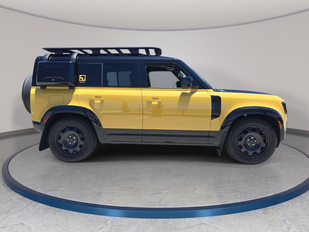New 2026 Deep Sandglow Yellow Land Rover Trophy Edition Deep Sandglow image 4