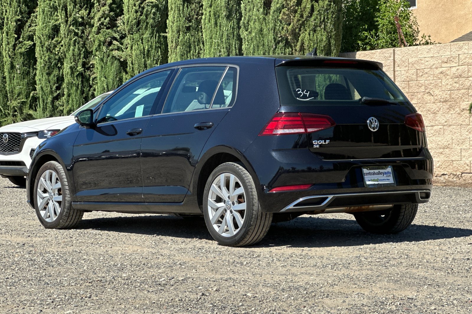 Used 2019 Black Volkswagen  image 6